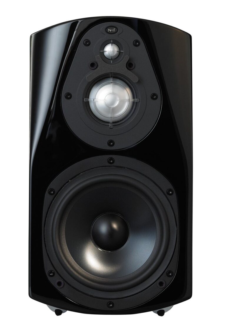 NHT Classic Three  – Bookshelf Speaker Excellence